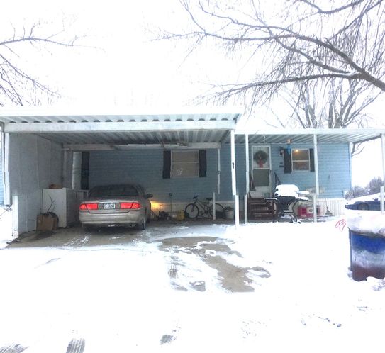 Villa Village: 2404 N 8th St, Red Oak, IA 51566